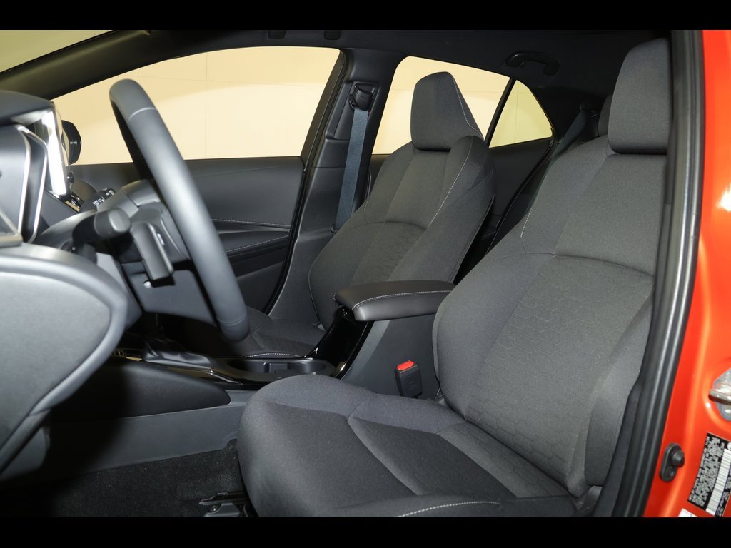 Used 2025 Toyota Corolla SE image 22