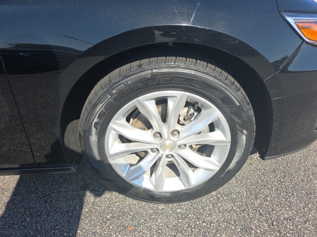 Used 2022 Chevrolet Malibu LT image 9