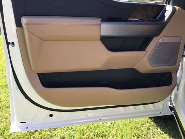 New 2026 Ford F350 Lariat w/ Chrome Package image 11