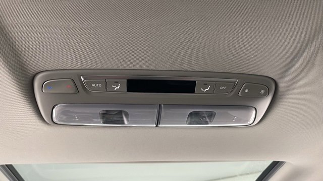 Used 2023 Kia Telluride EX w/ EX Captain's Chair Package image 46