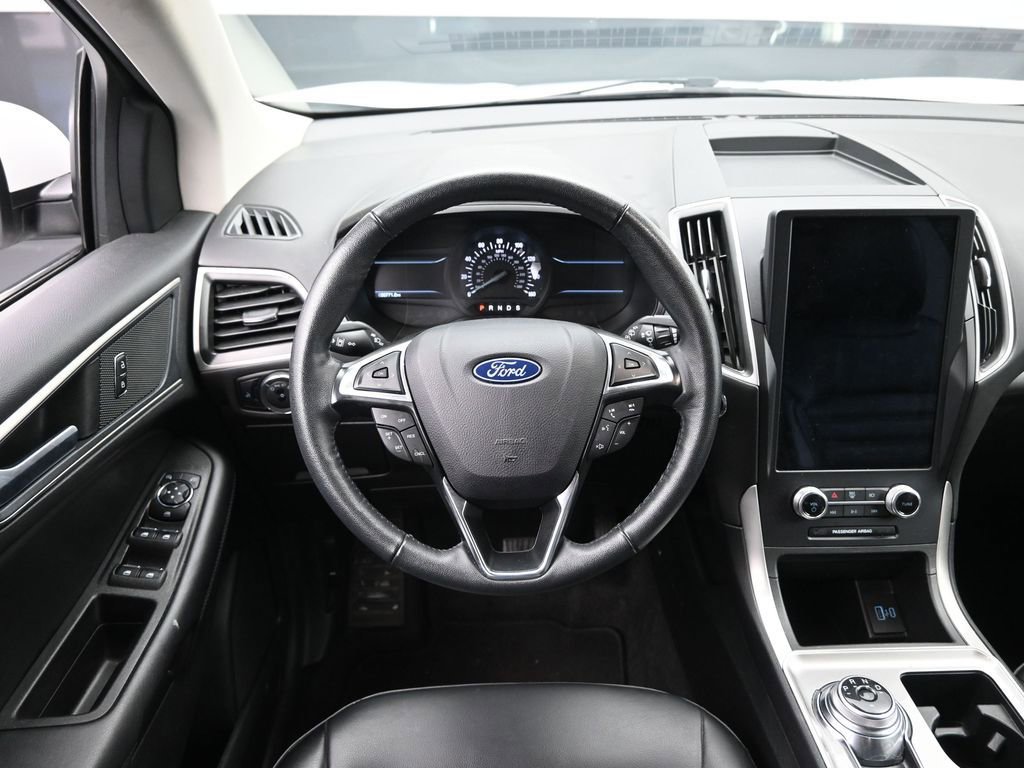 Used 2024 Ford Edge SEL image 23
