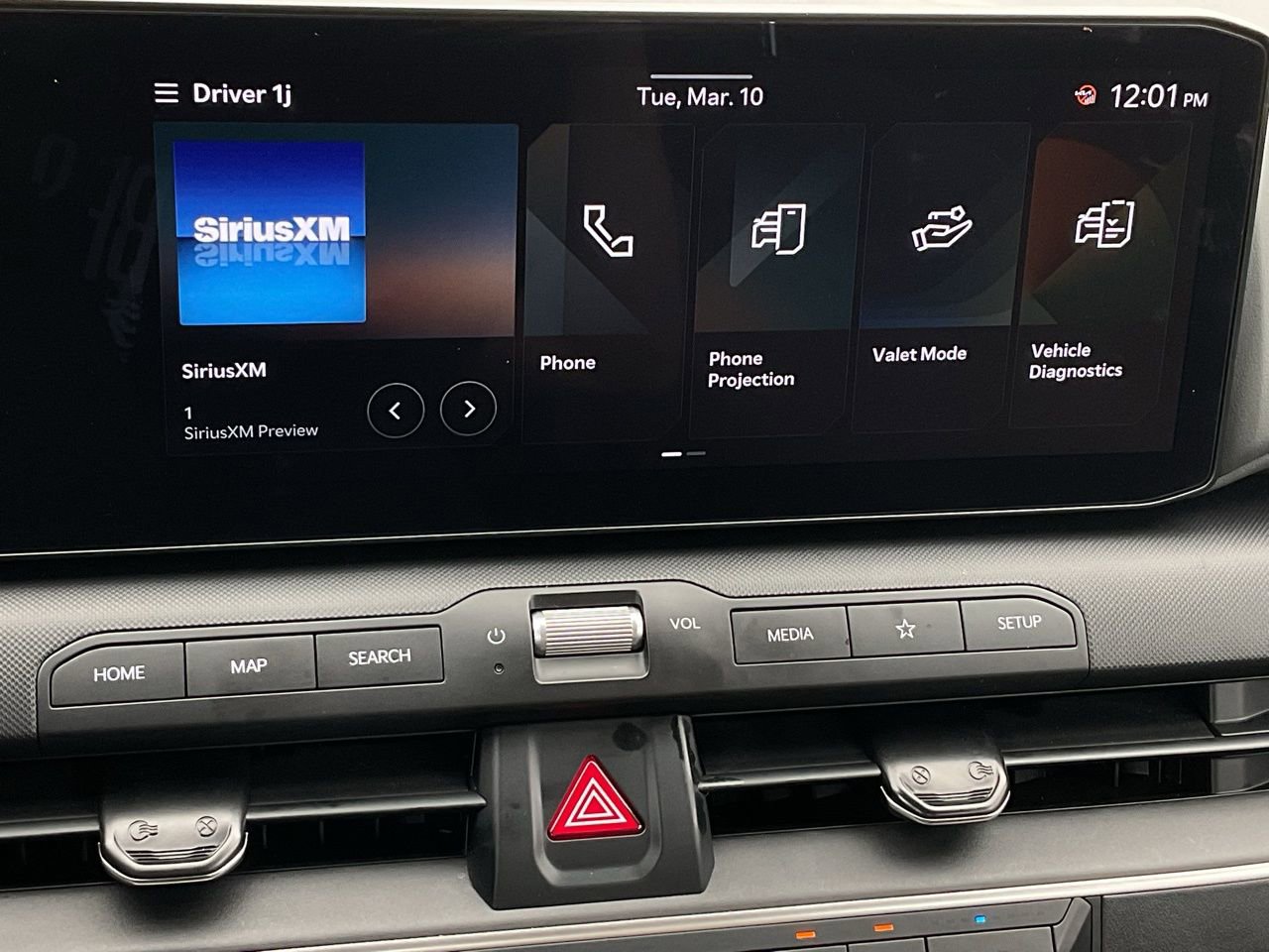 Used 2025 Kia K4 LXS image 29