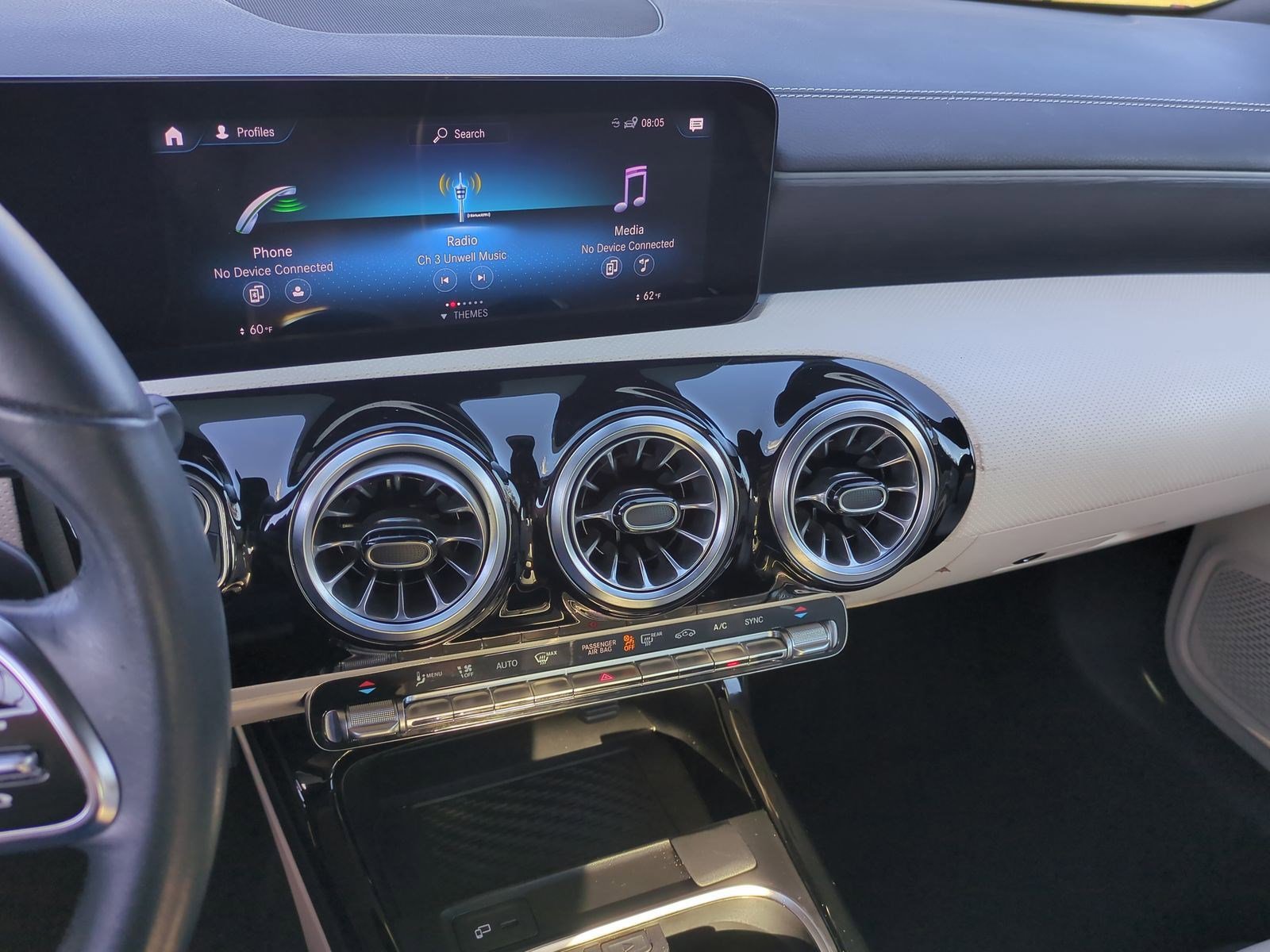 Used 2023 Mercedes-Benz CLA 250 250 image 31