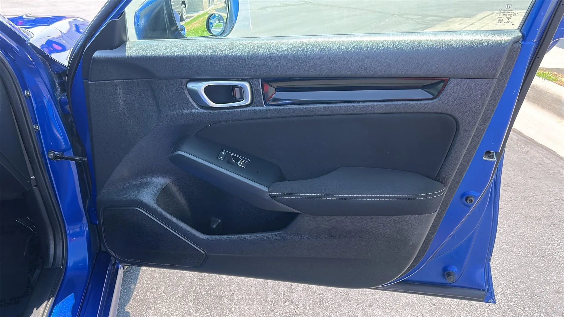 Used 2023 Honda Civic EX image 16