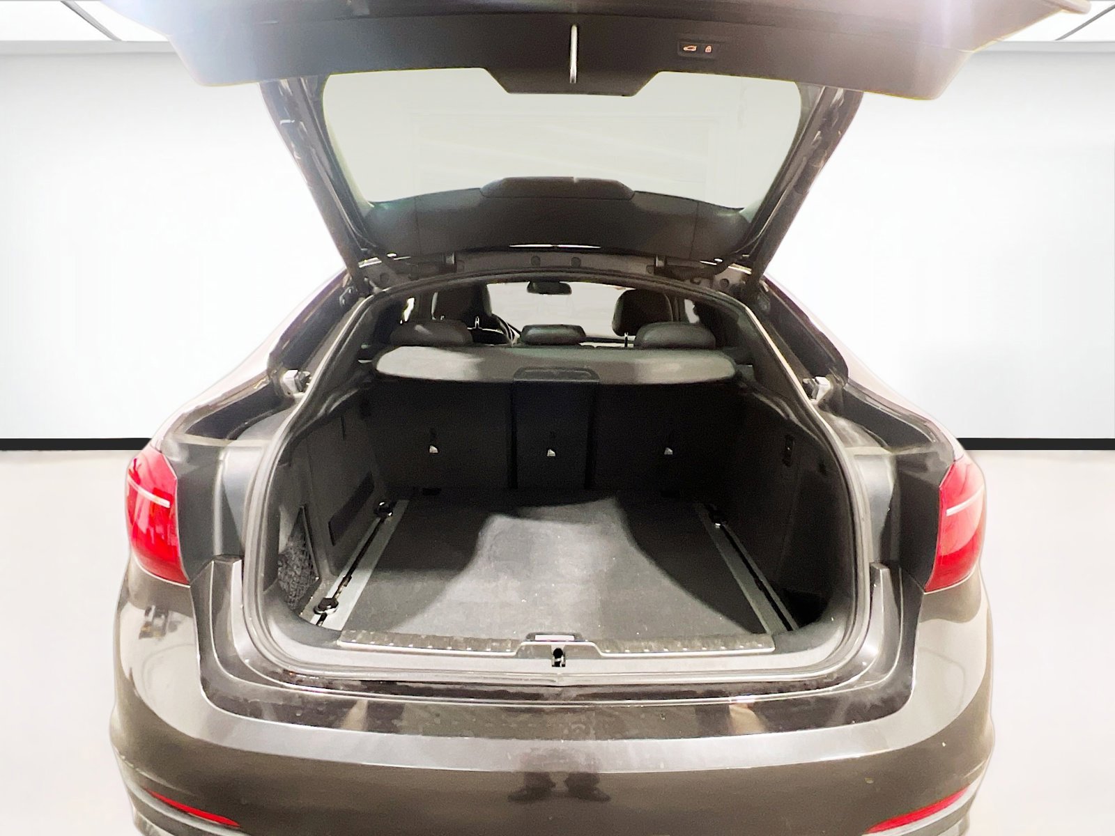 Used 2019 BMW X6 xDrive35i w/ Premium Package image 20