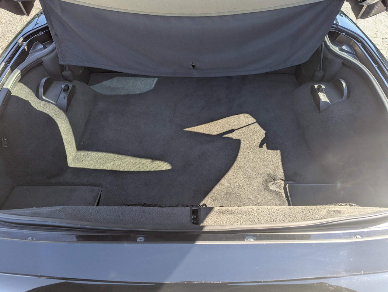 Used 2005 Chevrolet Corvette Coupe w/ Preferred Equipment Group RWD image 30