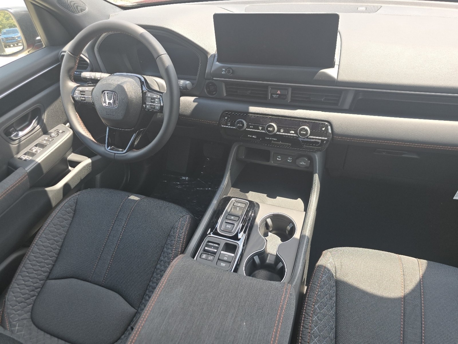 New 2026 Honda Pilot Sport image 21