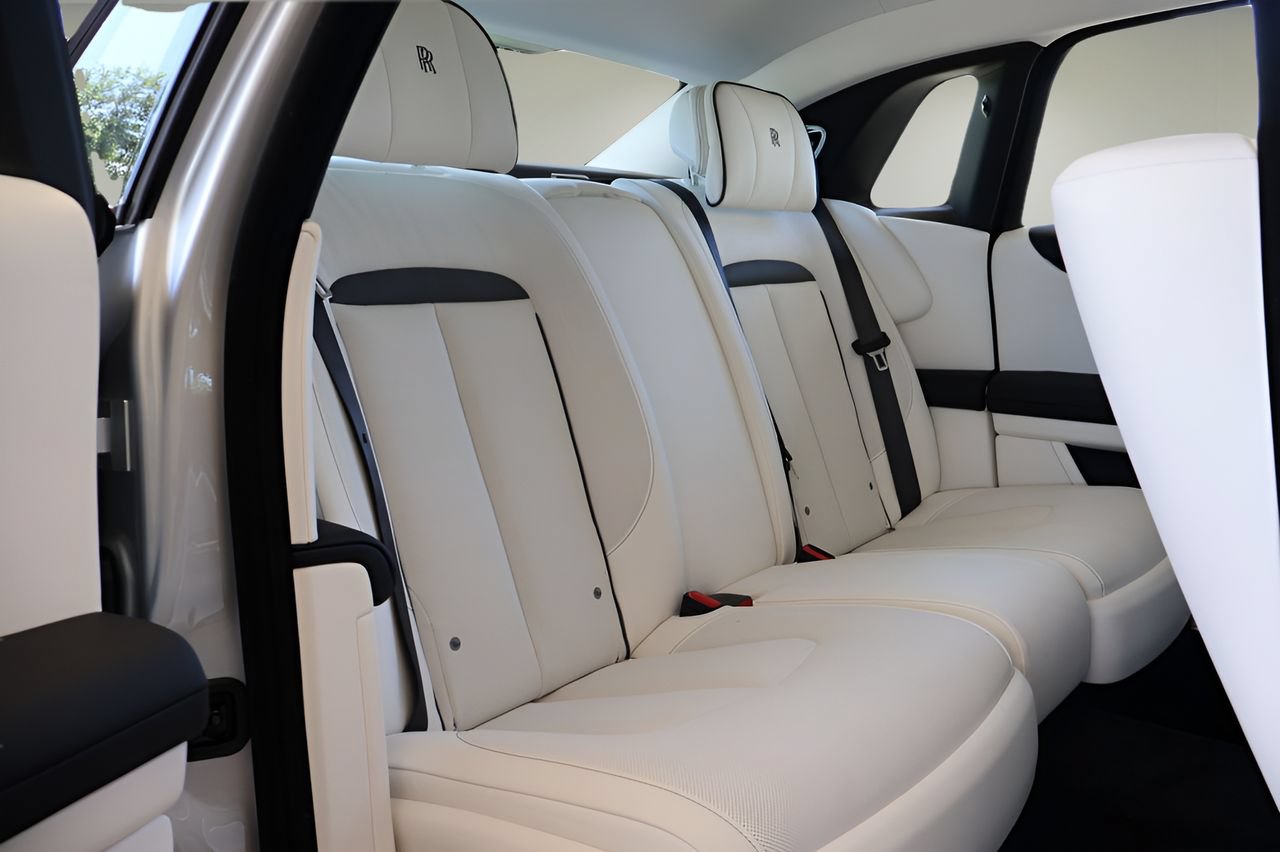 New 2027 Rolls-Royce Ghost AWD/4WD image 22