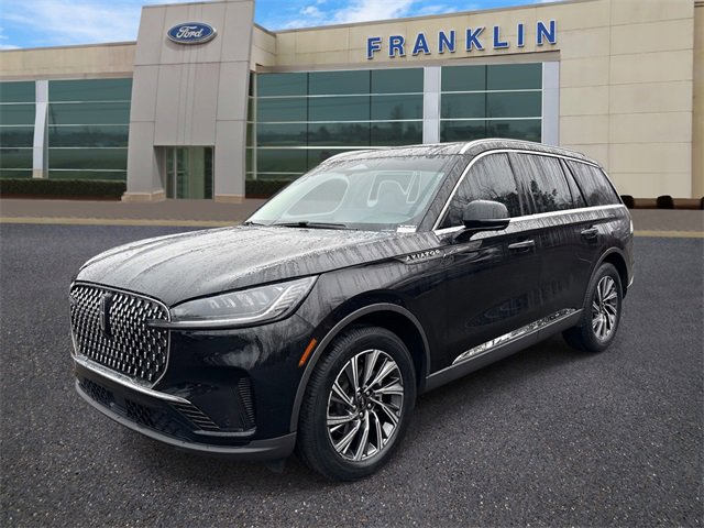 Certified 2025 Lincoln Aviator Premiere image 3