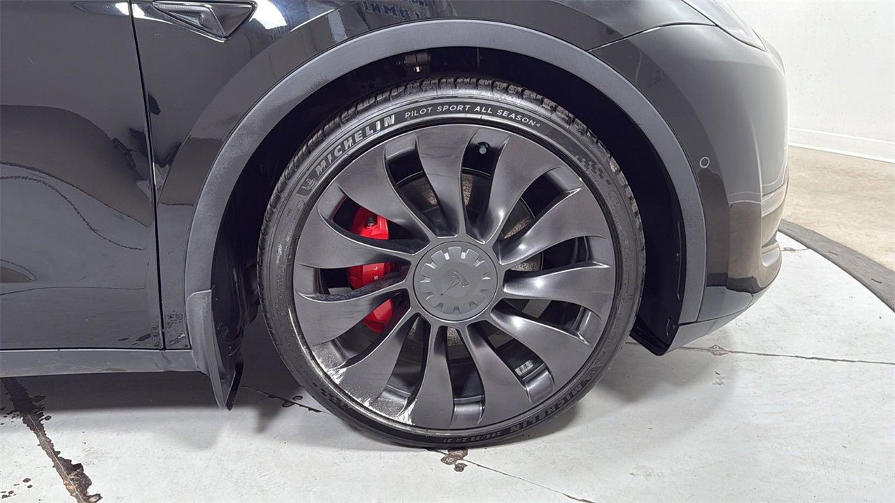Used 2022 Tesla Model Y Performance image 21