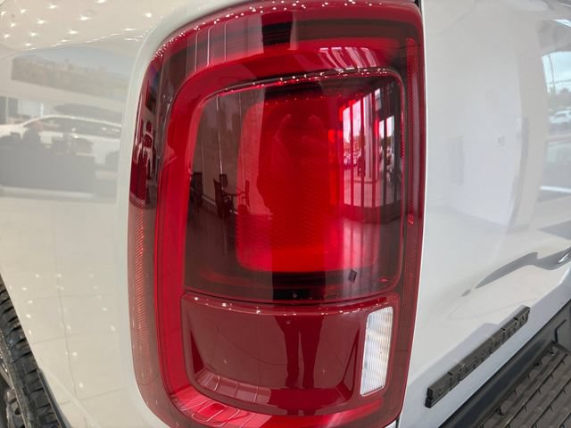New 2026 RAM 2500 Big Horn AWD/4WD image 12