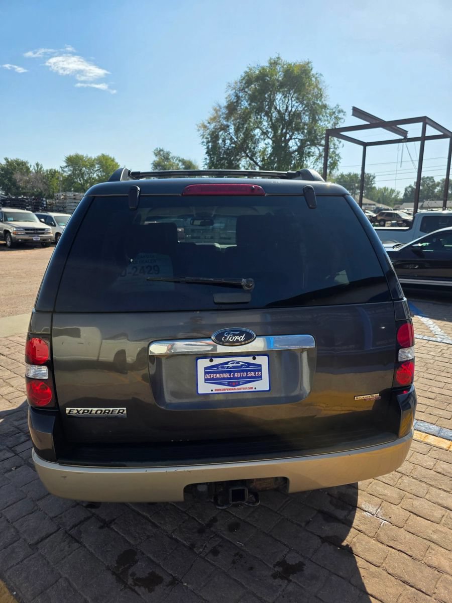 Used 2006 Ford Explorer Eddie Bauer AWD/4WD image 6