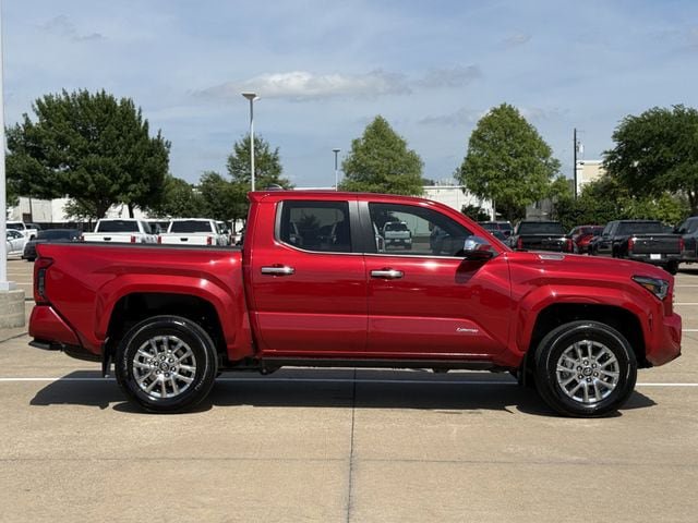 Used 2024 Toyota Tacoma Limited AWD/4WD image 3
