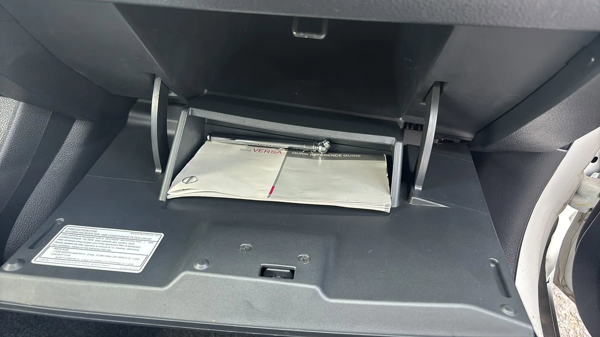 Used 2010 Nissan Versa 1.8 S image 19