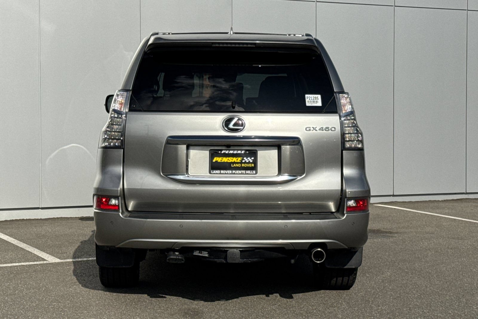 Used 2023 Lexus GX 460 Premium w/ Premium Plus Package AWD/4WD image 4