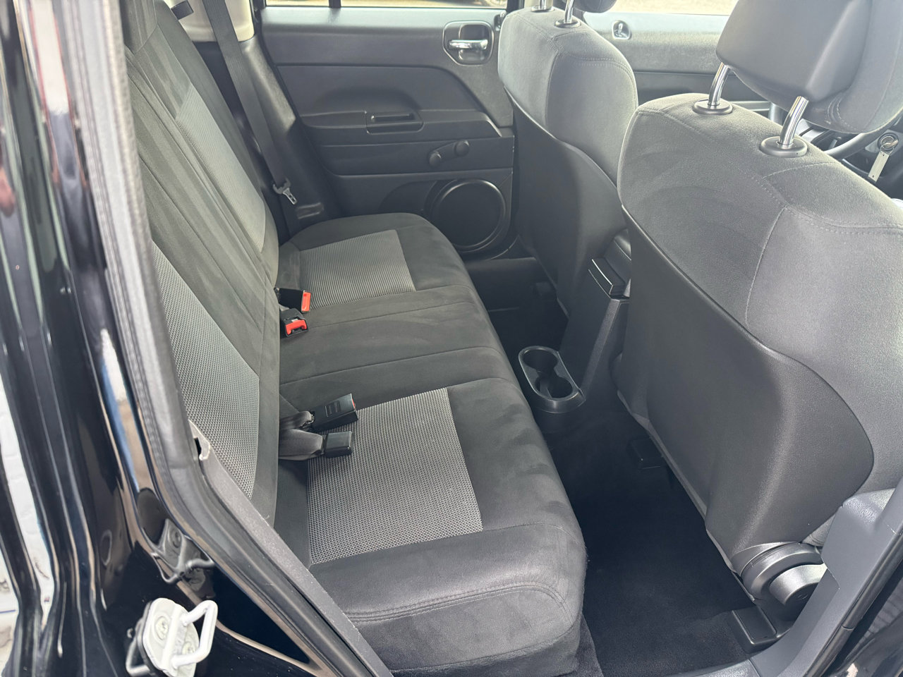 Used 2012 Jeep Patriot Sport image 11