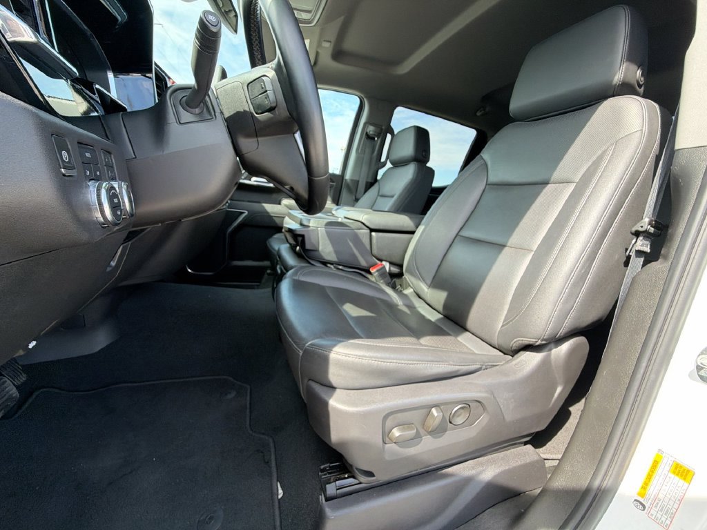 Certified 2025 GMC Sierra 1500 SLT AWD/4WD image 16