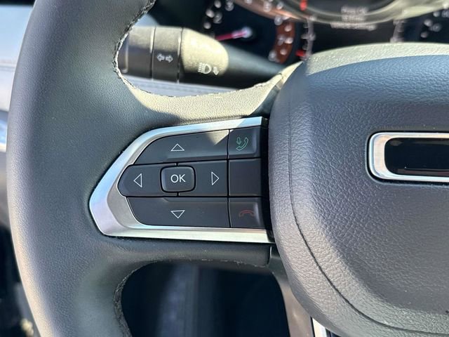 Used 2024 Jeep Compass Limited w/ Sun and Sound Group image 27