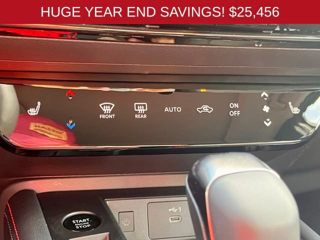 New 2025 Nissan Kicks SR AWD/4WD image 29