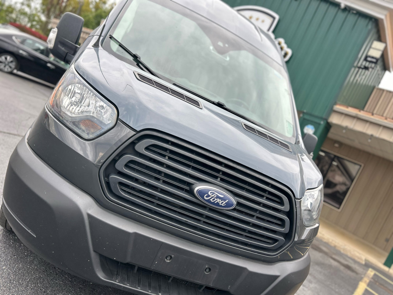 Used 2019 Ford Transit 250 148 High Roof Extended image 9
