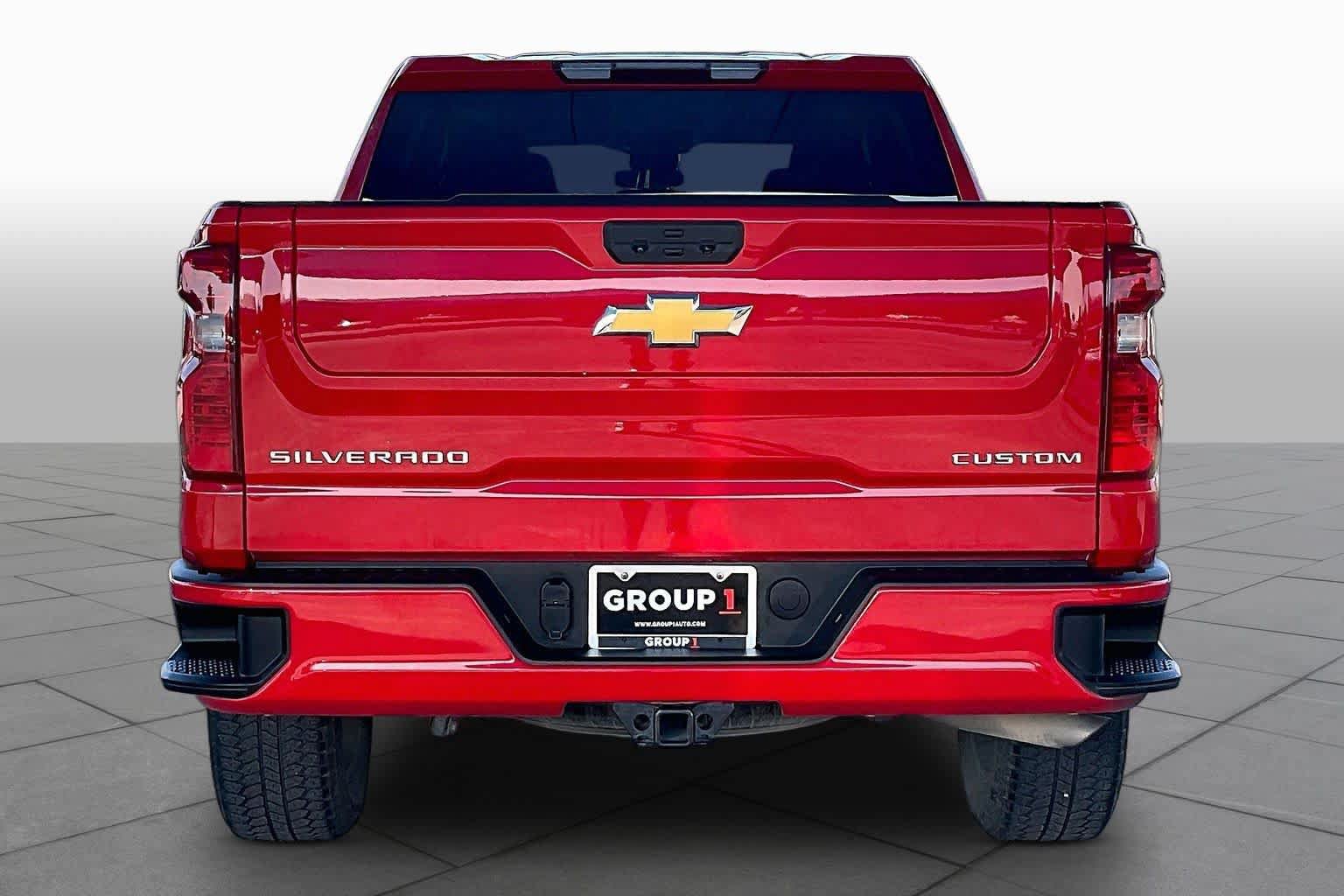 Used 2024 Chevrolet Silverado 1500 Custom RWD image 5