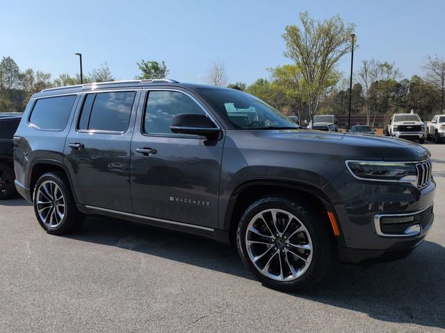 Certified 2022 Jeep Wagoneer Series III w/ Premium Group I image 2