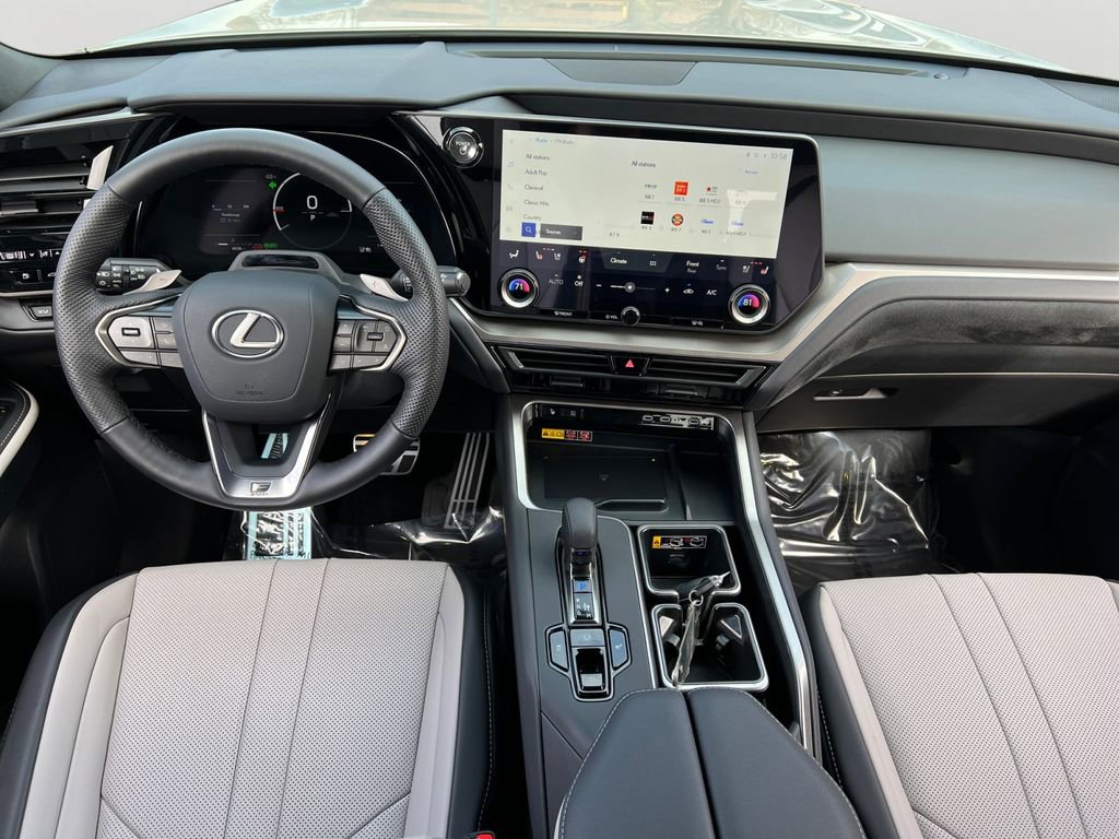 Certified 2026 Lexus TX 500h AWD w/ Technology Package image 13