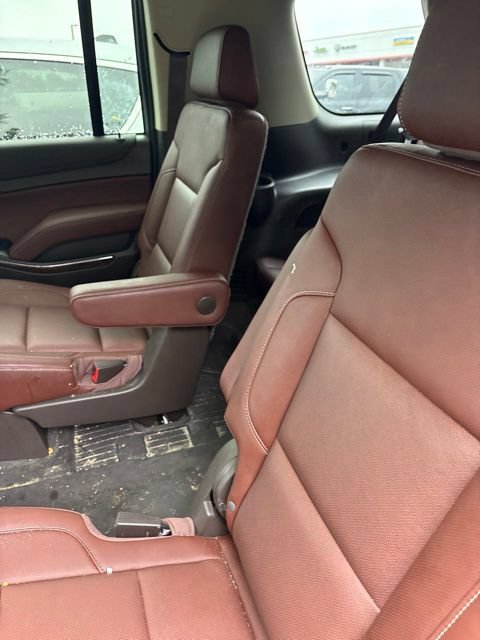 Used 2019 Chevrolet Suburban Premier AWD/4WD image 7