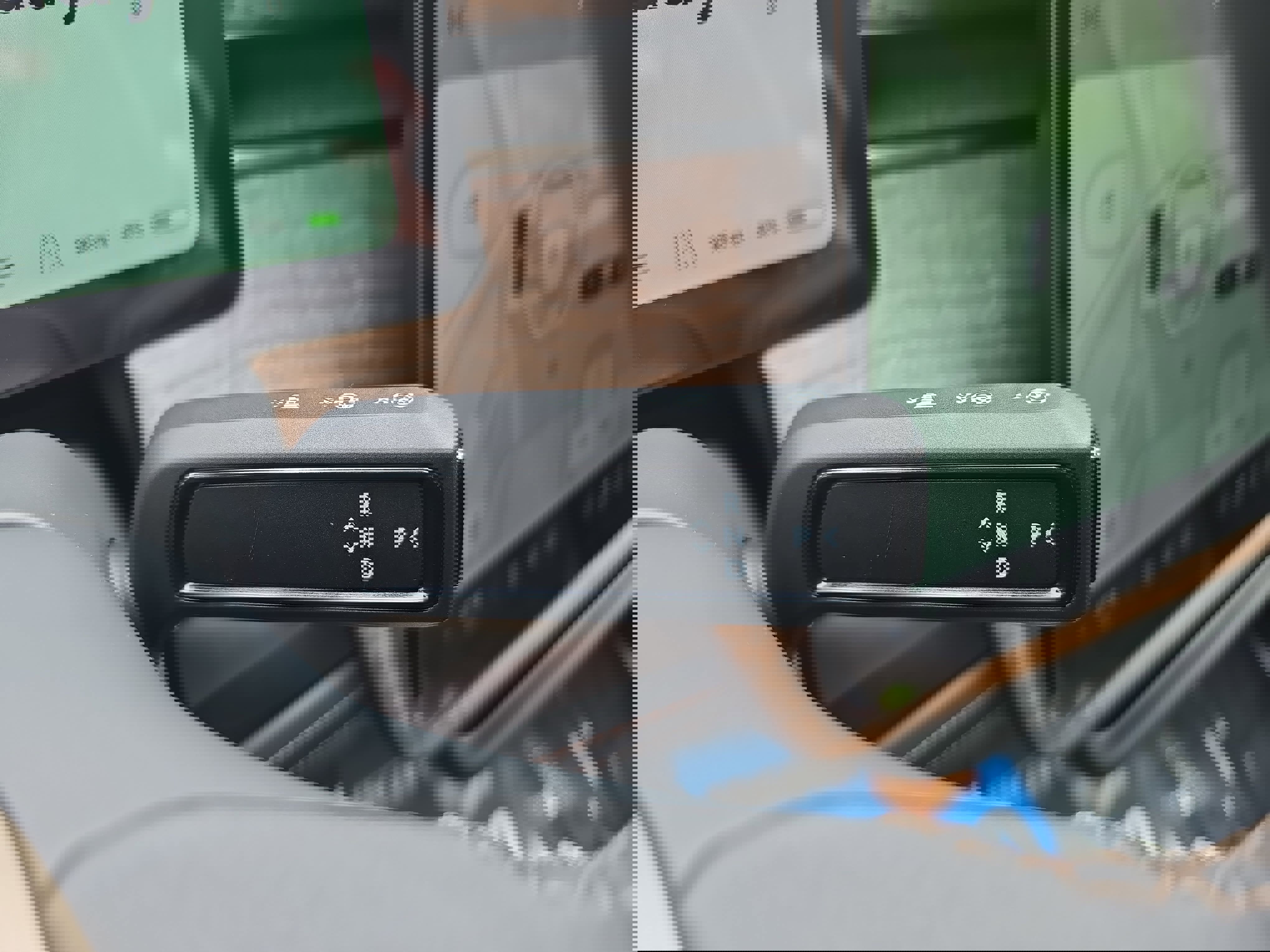 Used 2026 Rivian R1T Premium AWD/4WD image 24