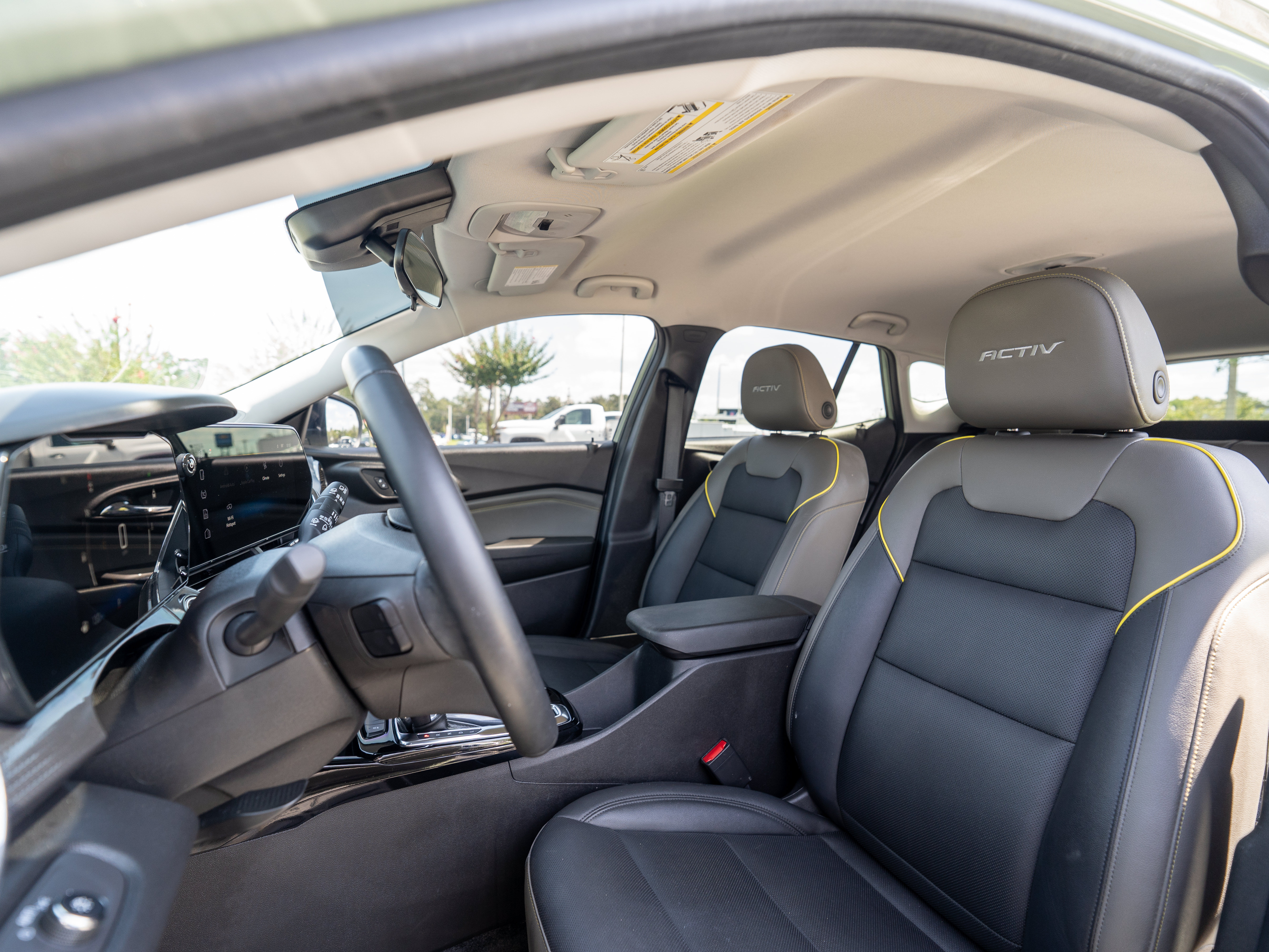 Used 2024 Chevrolet Trax ACTIV w/ Driver Confidence Package FWD image 8