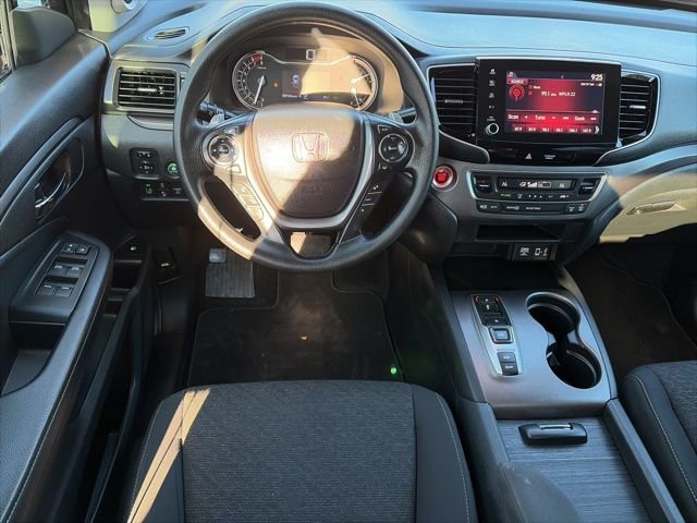 Used 2023 Honda Ridgeline Sport image 16