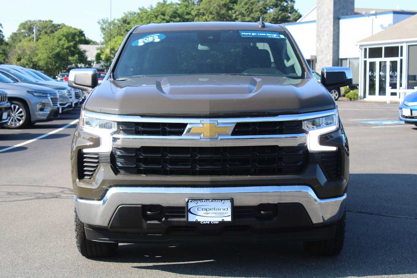 Certified 2023 Chevrolet Silverado 1500 LT AWD/4WD image 2