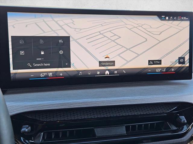 Used 2025 BMW 430i Coupe w/ M Sport Package image 12