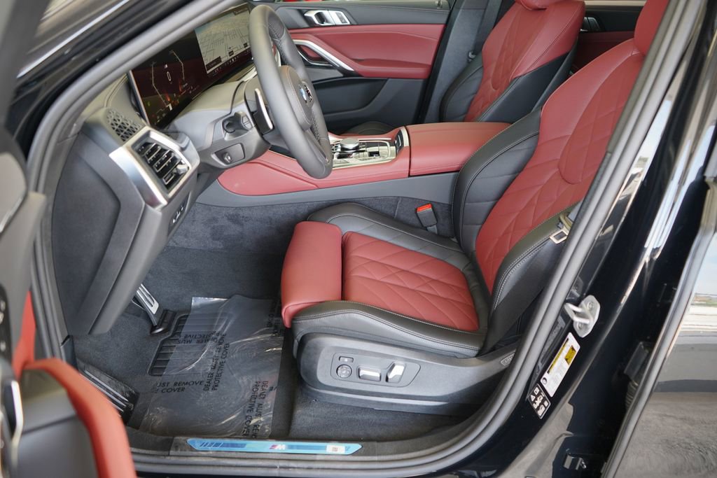 New 2026 BMW X6 xDrive40i w/ Premium Package image 9