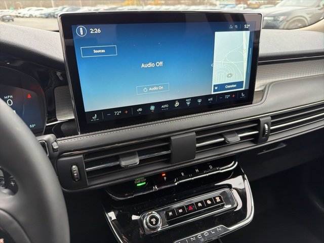 New 2026 Lincoln Corsair Premiere image 11