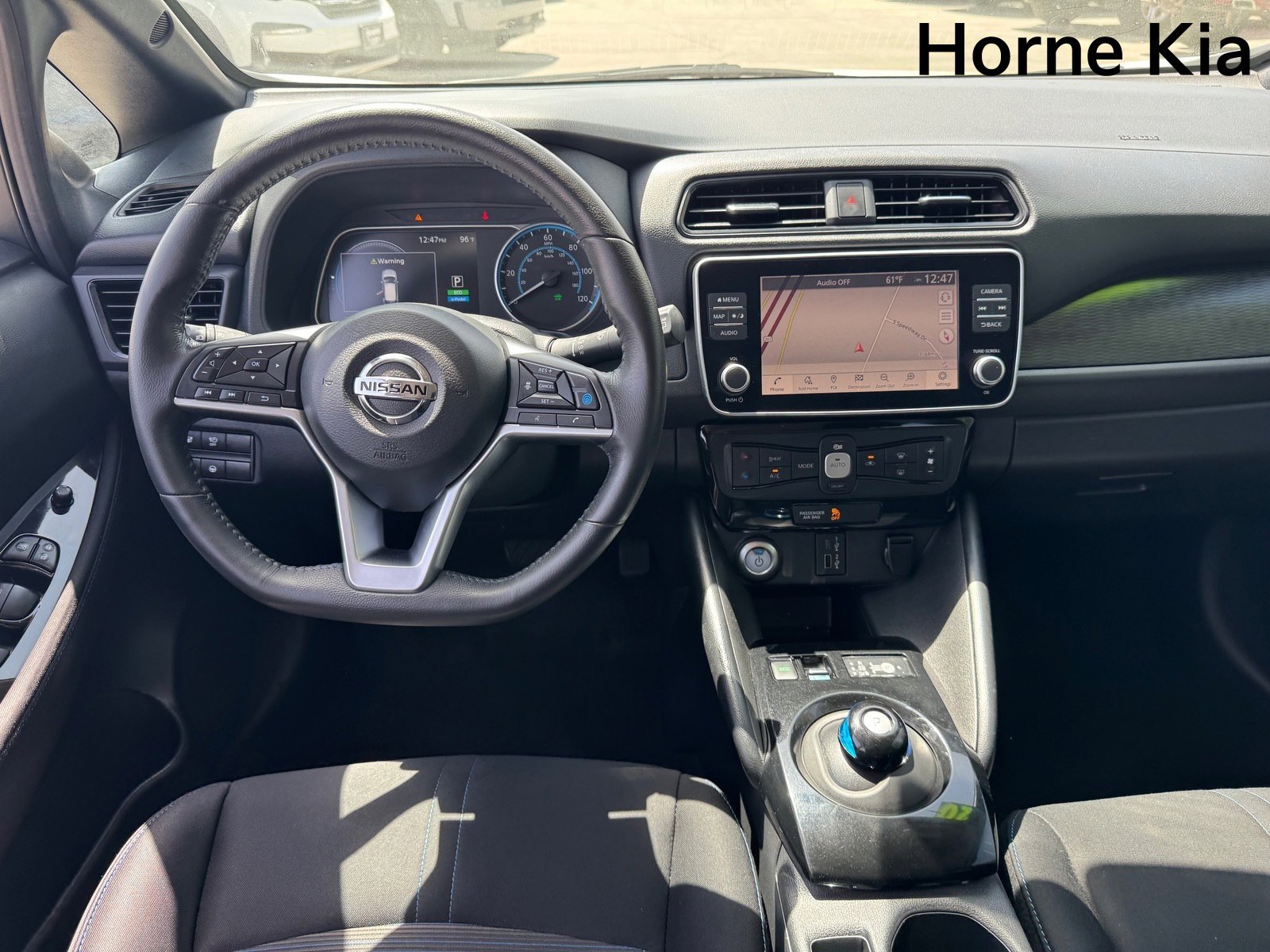 Used 2020 Nissan Leaf SV w/ SV Technology Package image 13