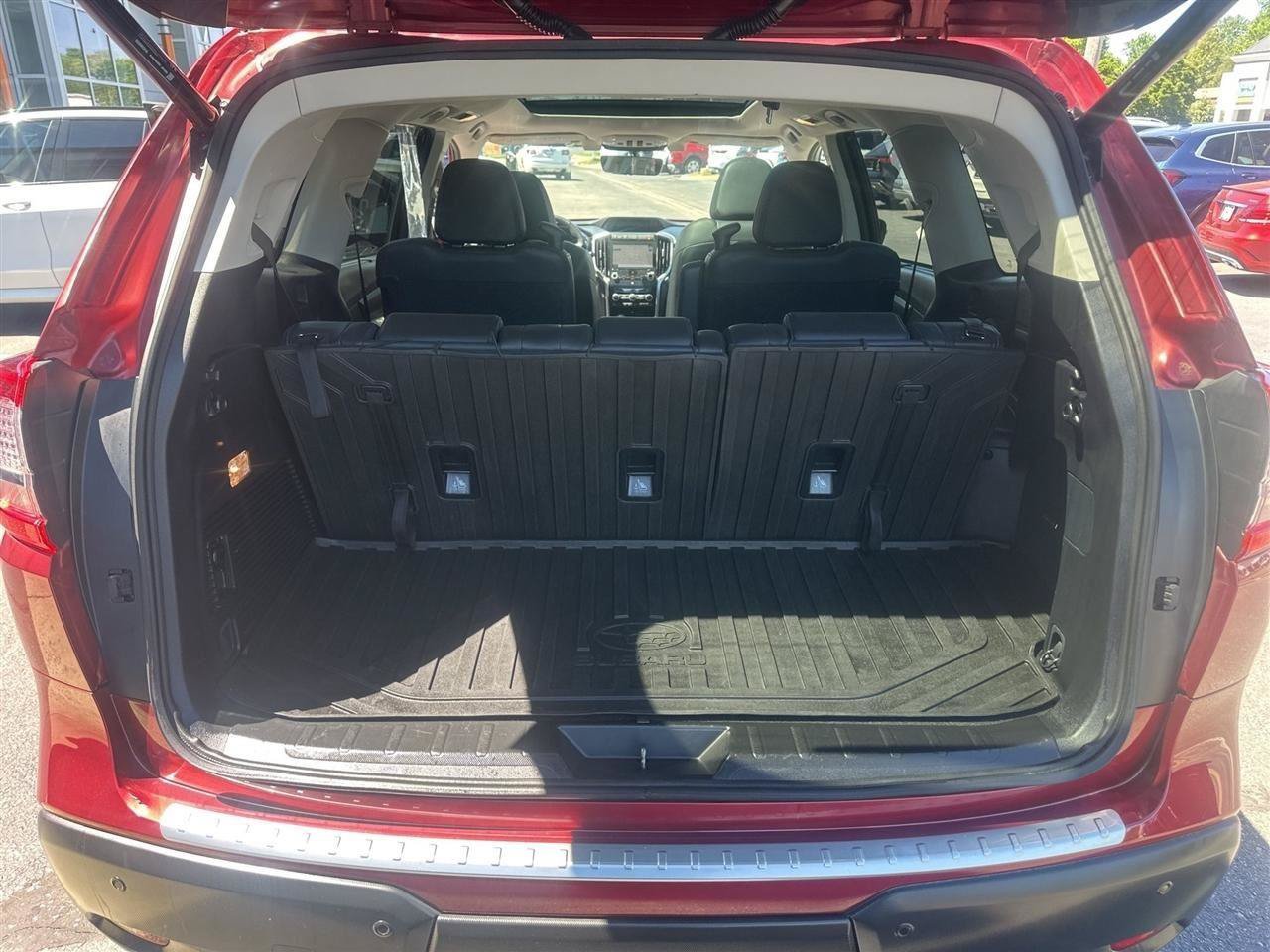 Used 2020 Subaru Ascent Limited w/ Technology Package AWD/4WD image 16