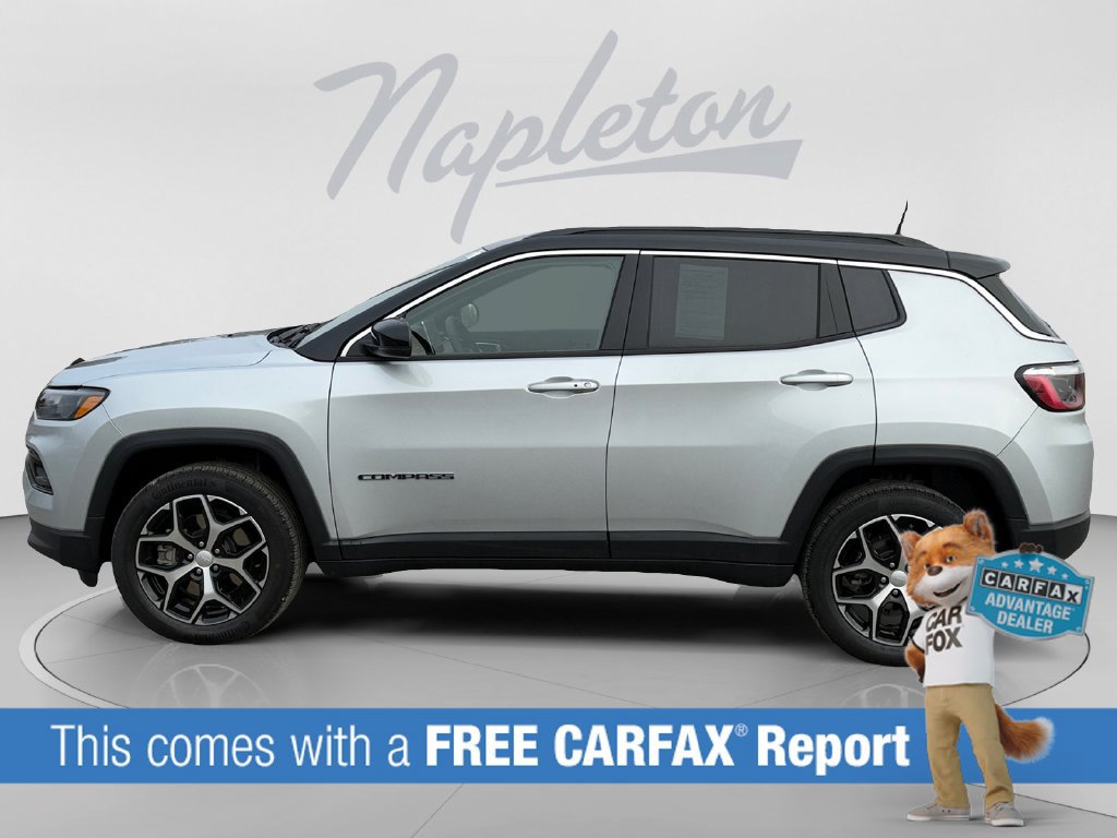 Used 2024 Jeep Compass Limited AWD/4WD image 2