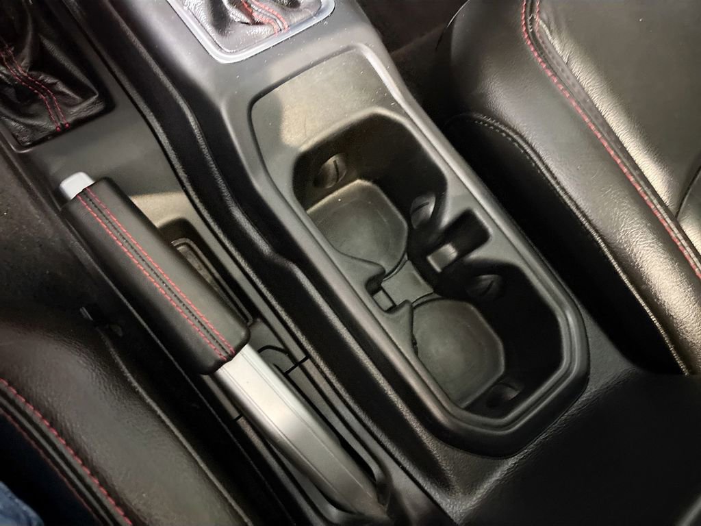 Used 2019 Jeep Wrangler Unlimited Rubicon AWD/4WD image 15