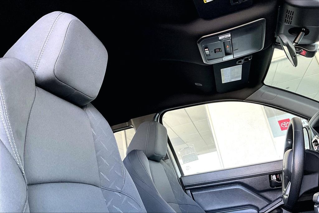 Certified 2025 Toyota Tacoma SR image 25