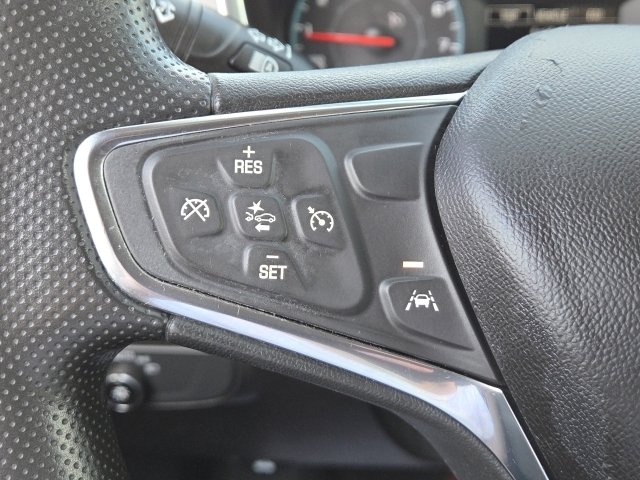 Used 2020 Chevrolet Equinox LS w/ LS Convenience Package FWD image 4