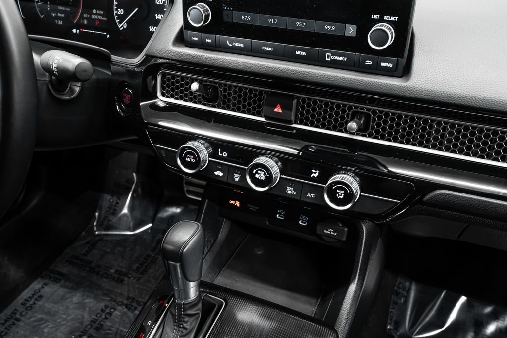 Used 2025 Honda Civic Sport image 24