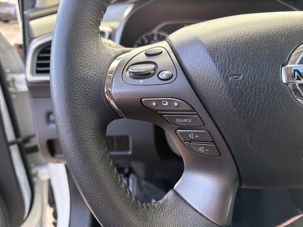 Used 2019 Nissan Murano SV w/ Premium Package image 23