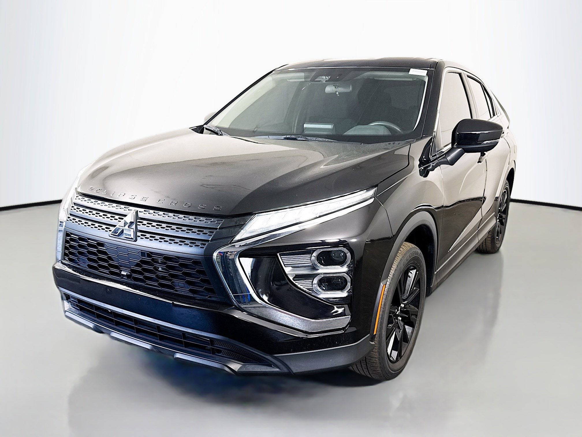Used 2024 Mitsubishi Eclipse Cross Black Edition image 4