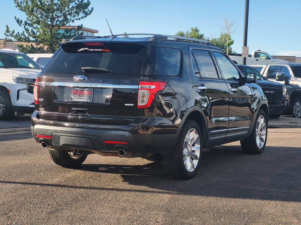Used 2013 Ford Explorer XLT AWD/4WD image 3