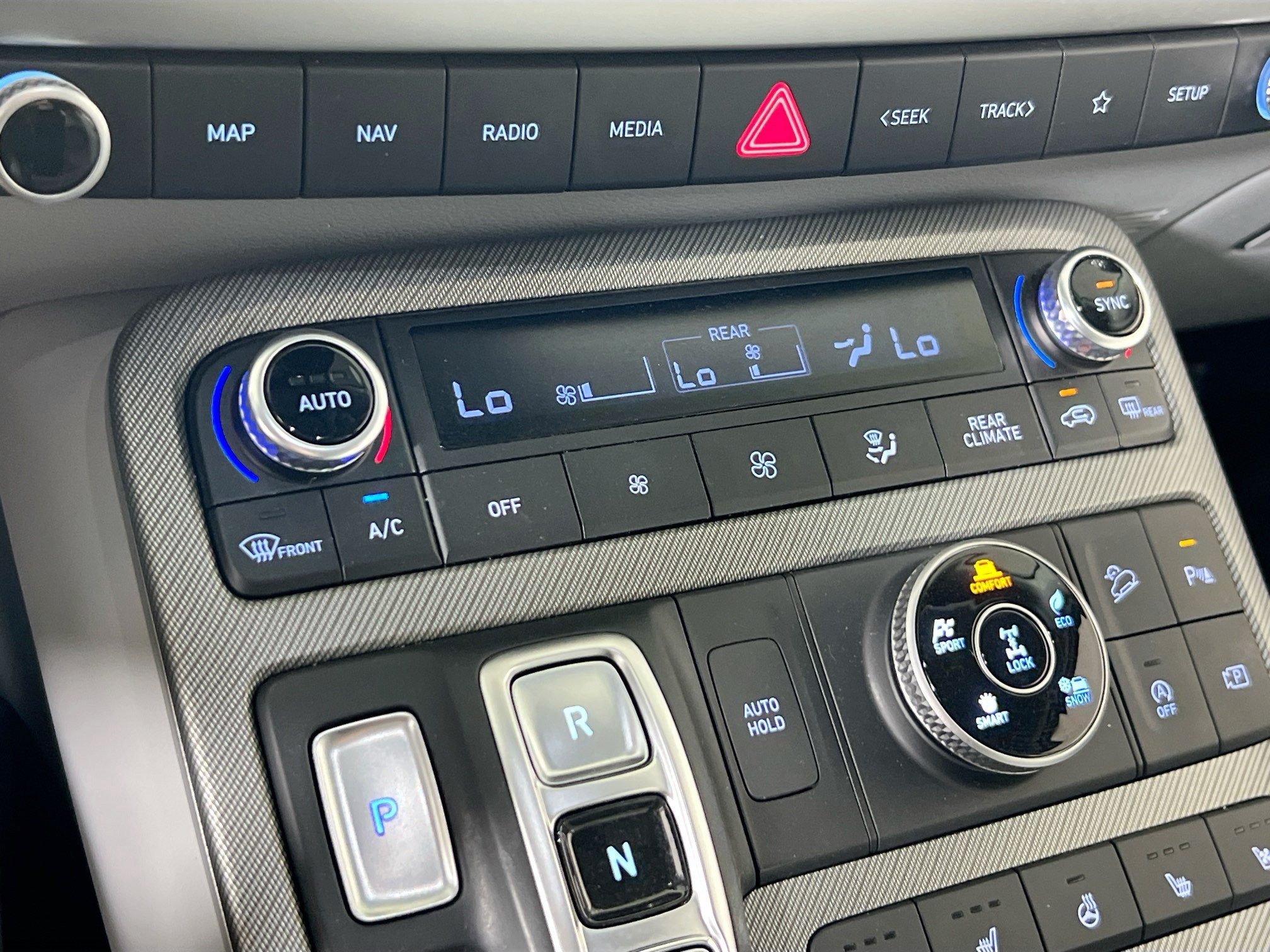 Used 2023 Hyundai Palisade SEL w/ Premium Package AWD/4WD image 16