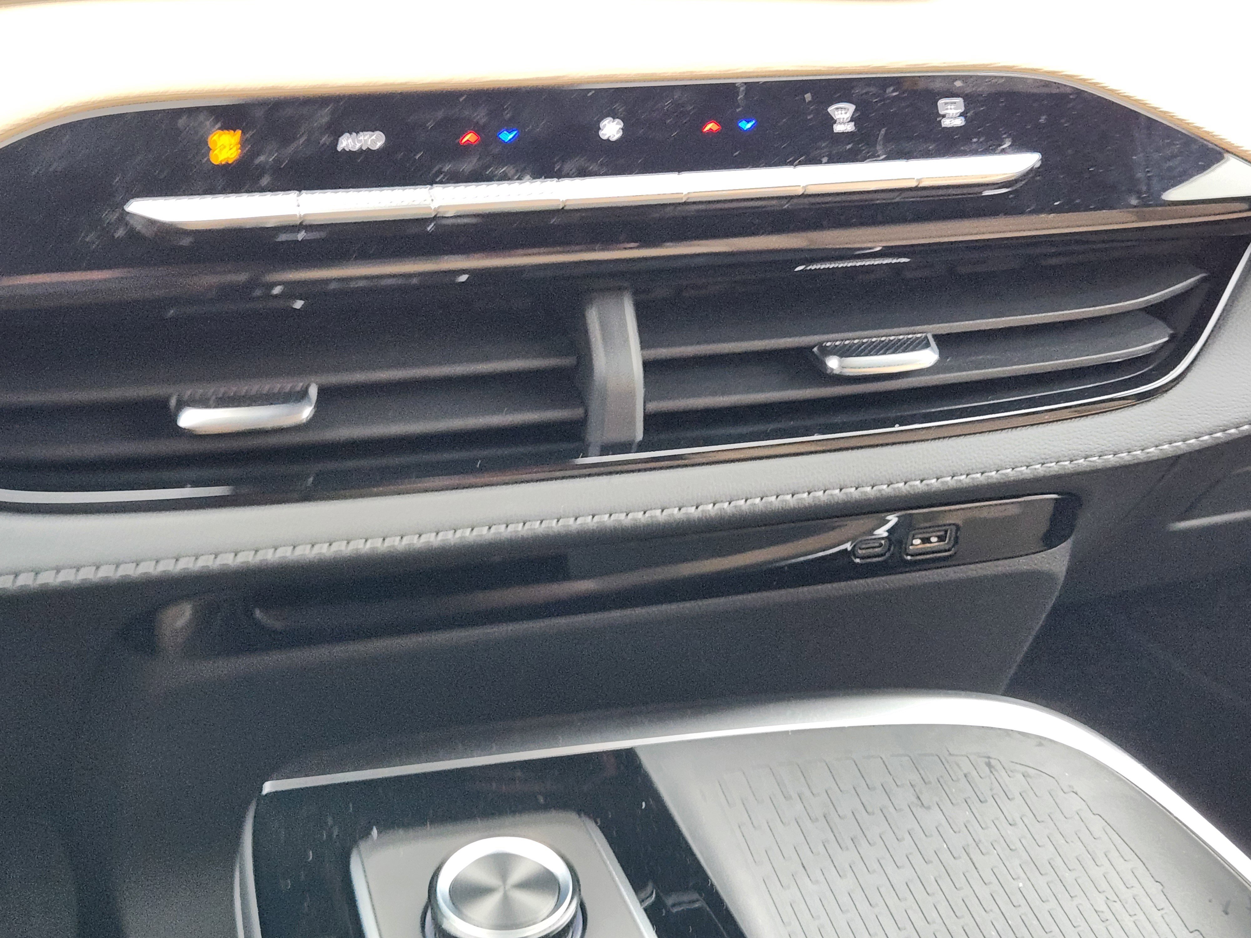 New 2026 Buick Enclave Preferred image 14