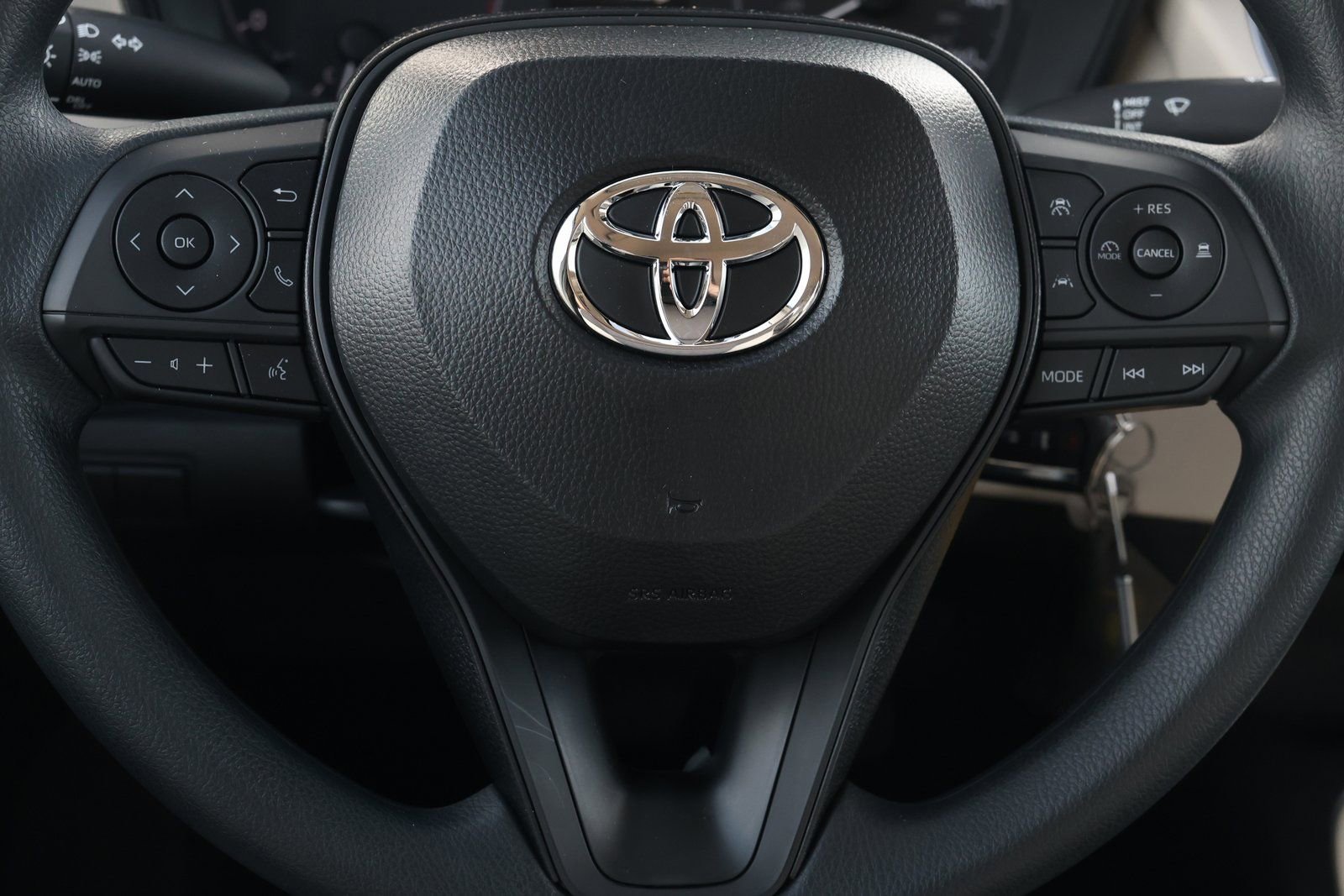 Used 2024 Toyota Corolla LE image 16