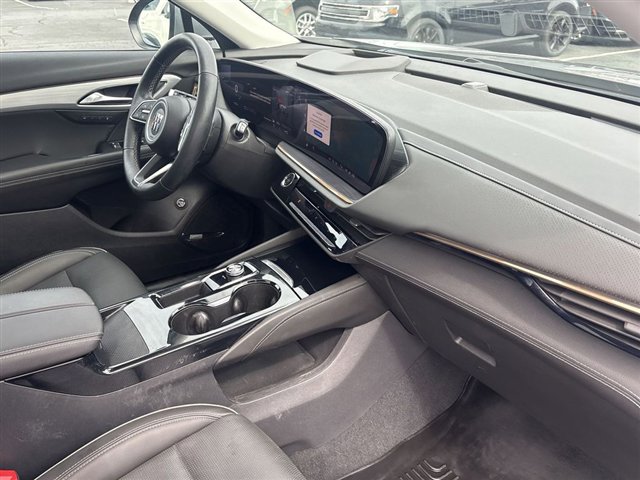 Used 2024 Buick Envision Avenir image 29