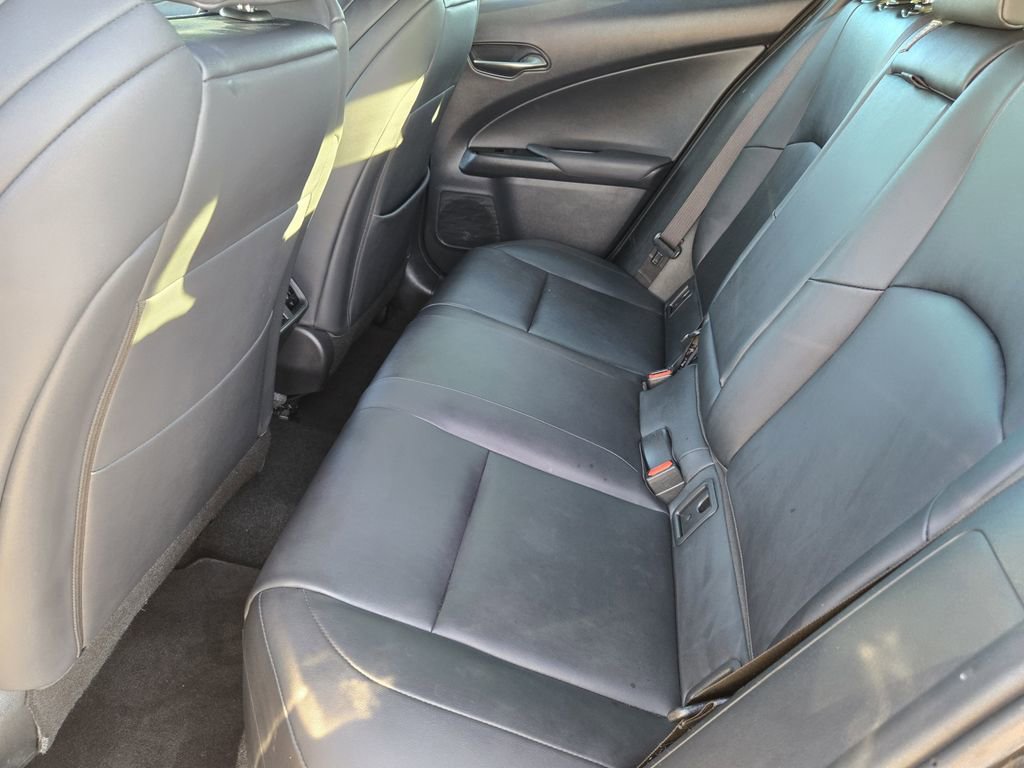 Used 2019 Lexus UX 200 F Sport w/ F Sport Premium Package image 29